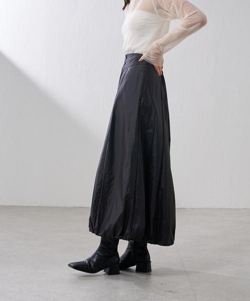 Lui's（ルイス）の「レザーサテンバルーンスカート（スカート・レディース・ブラック/カーキ・FREE）」の5枚目の写真