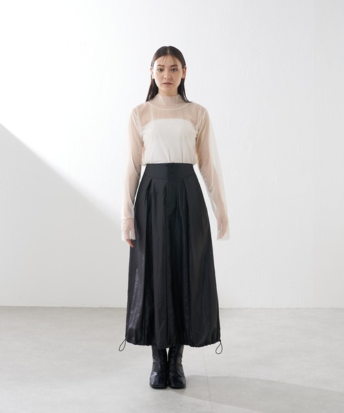 Lui's（ルイス）の「レザーサテンバルーンスカート（スカート・レディース・ブラック/カーキ・FREE）」の6枚目の写真