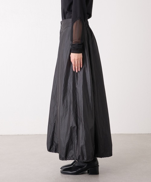 Lui's（ルイス）の「レザーサテンバルーンスカート（スカート・レディース・ブラック/カーキ・FREE）」の19枚目の写真