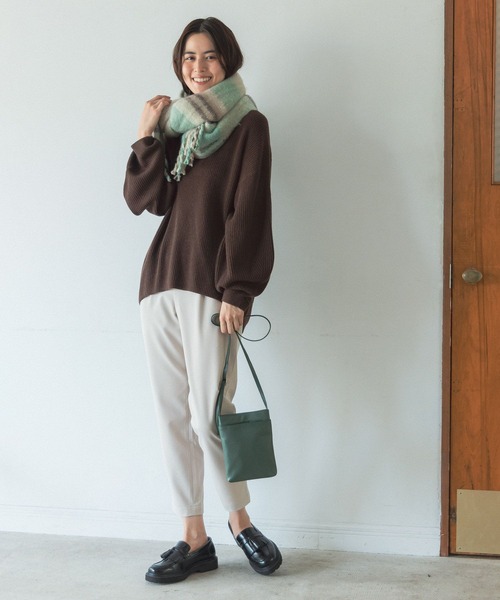 LEPSIM(レプシィム)の「【6つの嬉しい機能付き】ハタラク7DAYSテーパードパンツ 2022冬 281816(スラックス・レディース・レッド/グレイッシュベージュ/ブルー/ブラック/ブルーグリーン・SMALL/MEDIUM/LARGE/X-LARGE/X-SMALL)」の9枚目の写真