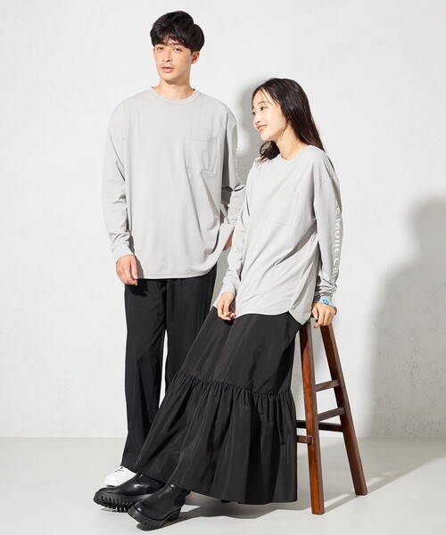 SHARE PARK（シェアパーク）の「【UNISEX】吸水速乾 ショルダーロゴロングスリーブTシャツ（L・XLサイズ）（Tシャツ/カットソー・メンズ・ホワイト系/グレー系/ネイビー系/ブラック系・LARGE/X-LARGE）」の7枚目の写真