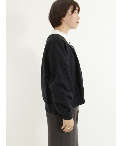 Te chichi TERRASSE(テチチテラス)の「パールボタントッパーカーディガン(カーディガン/ボレロ・レディース・ネイビー/グレー/オフホワイト・フリ-)」の9枚目の写真