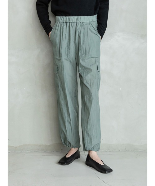 enchainement(アンシェヌマン)の「Nylon Cargo Pants(その他パンツ・レディース・カーキ/キャメル・フリー)」の13枚目の写真