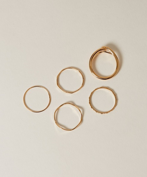 novice（ノーヴィス）の「【novice】Deformed Narrow Rings 5 set（リング・レディース・ゴールド/シルバー・FREE）」の9枚目の写真