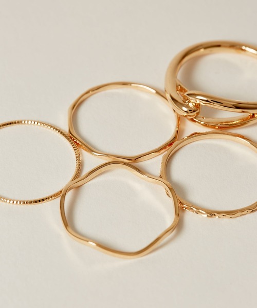 novice（ノーヴィス）の「【novice】Deformed Narrow Rings 5 set（リング・レディース・ゴールド/シルバー・FREE）」の10枚目の写真