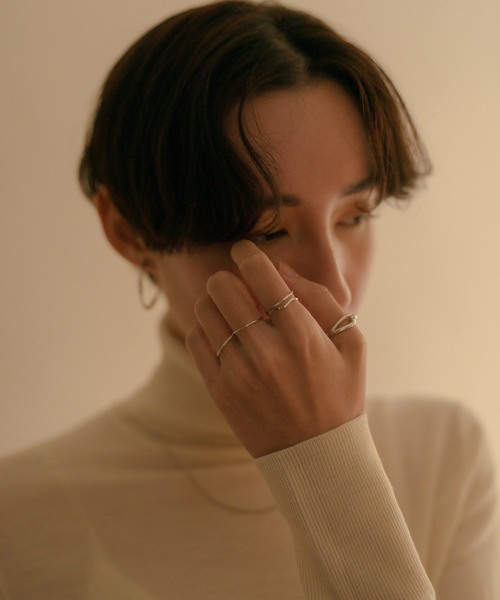 novice（ノーヴィス）の「【novice】Deformed Narrow Rings 5 set（リング・レディース・ゴールド/シルバー・FREE）」の13枚目の写真