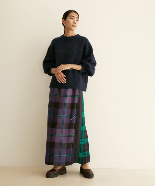 SALON adam et rope'(サロン アダム エ ロペ)の「【WEB限定】クルーネックシャギーニット(ニット/セーター・レディース・ライトグレー/ネイビー/サックスブルー/ピンク・FREE)」の13枚目の写真