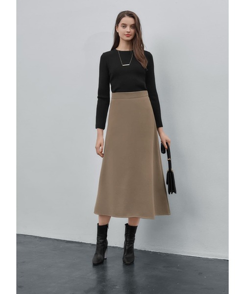 STYLE DELI(スタイルデリ)の「表面ジョーゼット裏起毛Aラインスカート(スカート・レディース・ベージュ/ホワイト系・FREE)」の3枚目の写真