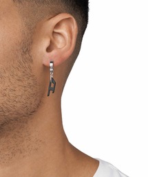 DIESEL ピアス (片耳用) 専用ポーチ付き DIESEL ピアス (片耳用) 専用ポーチ付き
