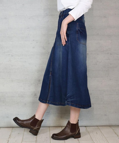atONE（アットワン）の「atONE 9.5ozストレッチデニムベイカースカート（デニムスカート・レディース・ネイビー/ブルー・M/L/3L/4L/LL）」の3枚目の写真