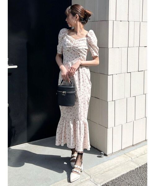 EATME（イートミー）の「スタッズミュール（パンプス・レディース・ブラック/アイボリー・S/M/L）」の3枚目の写真