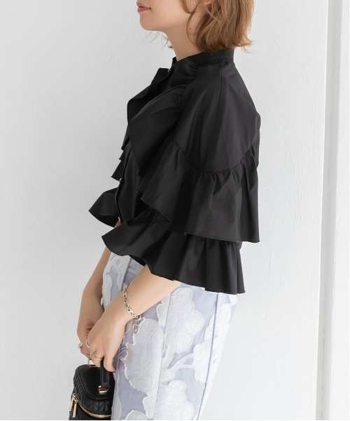 袖ラッフルフリルブラウス