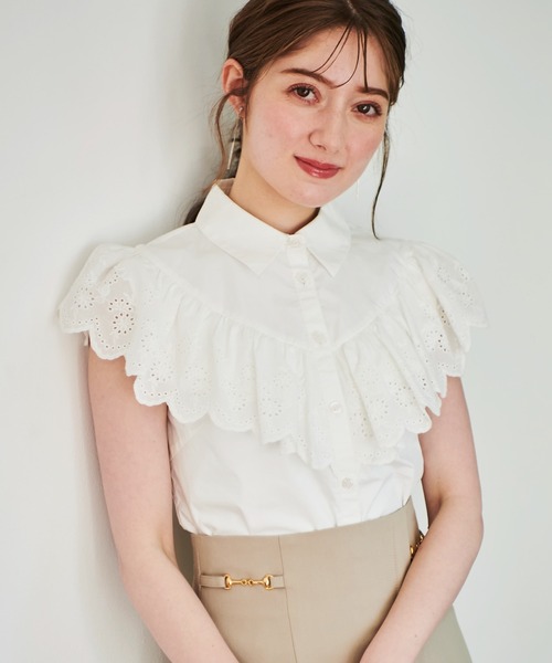 NOELA(ノエラ)の「フラワー刺繍ブラウス(シャツ/ブラウス・レディース・オレンジ/ブラック/オフホワイト・フリー)」の4枚目の写真