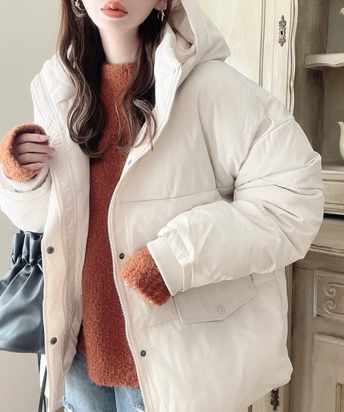 moment+（モーメントプラス）の「クルーネックソフトタッチフェザー