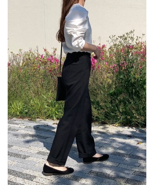 ANOTHER S(アナザーエス)の「パール付きボリューム袖コットンカットソー(Tシャツ/カットソー・レディース・グレイッシュベージュ/ブラック/ホワイト・FREE)」の11枚目の写真