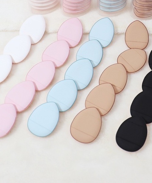 LAC-VERT（ラック・ヴェール）の「3ピースクッションパフミニ/指パフ（パフ・スポンジ・レディース・ホワイト/ライトブルー/ピンク/ブラック・FREE）」の5枚目の写真