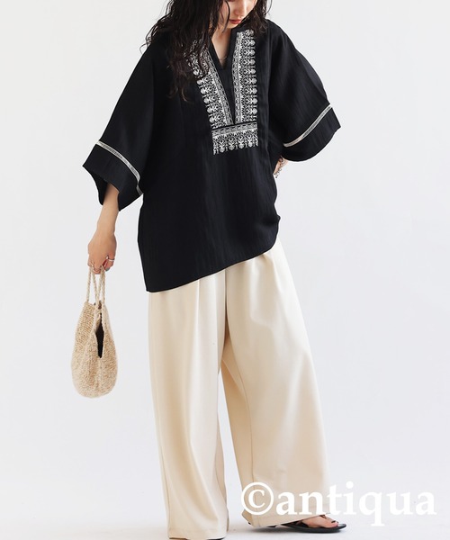 antiqua(アンティカ)の「刺繍Vネックトップス(その他トップス・レディース・ナチュラル/ブラック・FREE)」の9枚目の写真