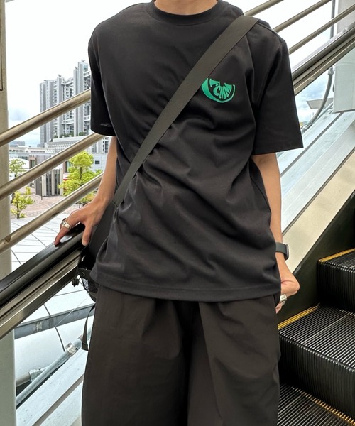 FCMM(エフシーエムエム)の「【日本限定アイテム】TROPICAL LOGO S/S TEE/トロピカルロゴショートスリーブT(Tシャツ/カットソー・メンズ・ブラック/ホワイト/グリーン・LARGE/MEDIUM)」の11枚目の写真