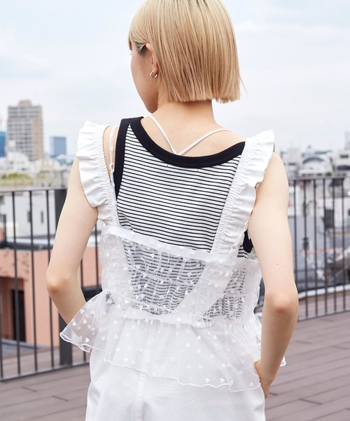 w closet(ダブルクローゼット)の「ハートフロッキーチュールキャミソール(キャミソール・レディース・ホワイト/ブラック/ベージュ・FREE)」の6枚目の写真