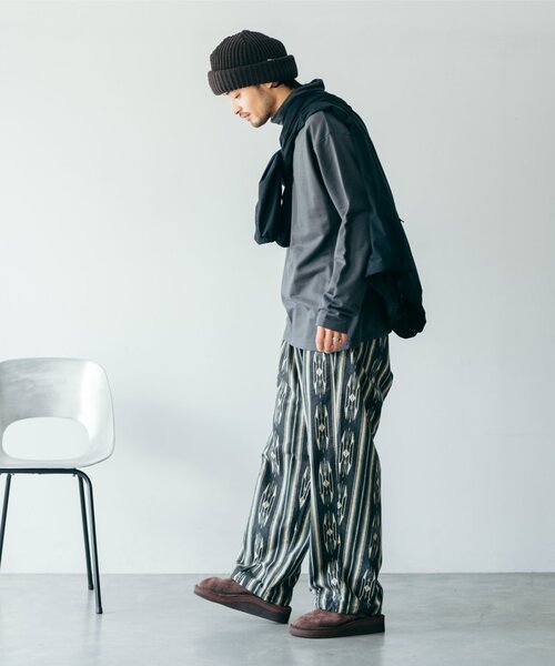 JOURNAL STANDARD（ジャーナルスタンダード）の「トライバル柄 プリントネル オーバーパンツ（その他パンツ・メンズ・ブラック/ネイビー/ボルドー・SMALL/MEDIUM/LARGE）」の8枚目の写真