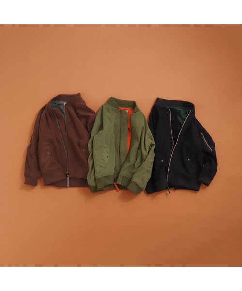 BREEZE（ブリーズ）の「【WEB限定】MA-1ジャケット（MA-1・キッズ・チャコール/ブラウン/カーキ・150/130/100/120/80/90/110/140）」の4枚目の写真