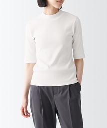 ストレッチリブ編みハイネック五分袖Tシャツ