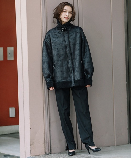 Munich(ミューニック)の「エコムートンボンバージャケット(ムートンコート・レディース・アイボリー/ブラック・XS/S)」の9枚目の写真