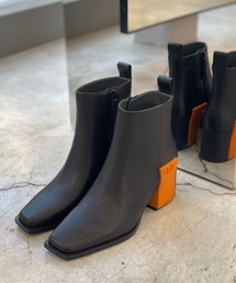 美品 UNITED NUDE ブーツ ダイヤ型ヒール サイズ25.5 完売品 美品 UNITED NUDE ブーツ ダイヤ型ヒール サイズ25.5 完売品