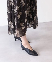 カーブVカットポインテッドトゥパンプス【Made in Japan】(113-27094)JELLY BEANS(ジェリービーンズ)