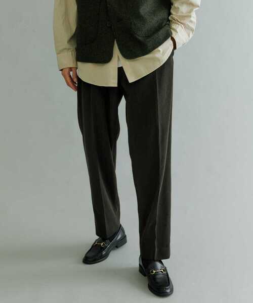 URBAN RESEARCH（アーバンリサーチ）の「アクティブコーデュロイタックテーパードパンツ（その他パンツ・メンズ・ブラウン/ベージュ系その他/ブラック・LARGE/SMALL/MEDIUM）」の3枚目の写真