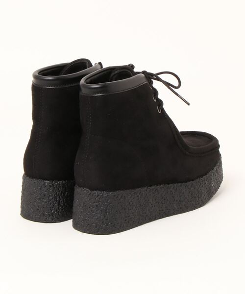 Fabby fabby(ファビィーファビィー)の「ボリュームモカシンブーツ(ブーツ・レディース・ブラウン/ベージュ/ブラック・SMALL/LARGE/MEDIUM)」の4枚目の写真