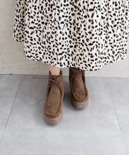 Fabby fabby(ファビィーファビィー)の「ボリュームモカシンブーツ(ブーツ・レディース・ブラウン/ベージュ/ブラック・SMALL/LARGE/MEDIUM)」の17枚目の写真
