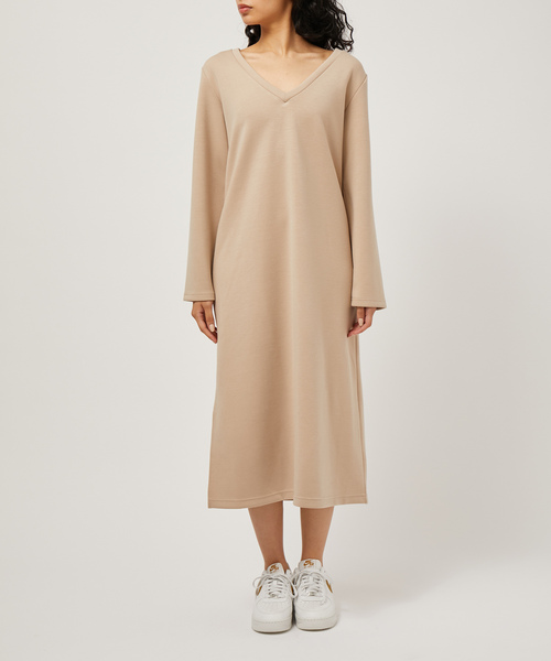 NERGY（ナージー）の「Vネックダンボールワンピース（ワンピース・レディース・ブラック/ベージュ・FREE）」の11枚目の写真