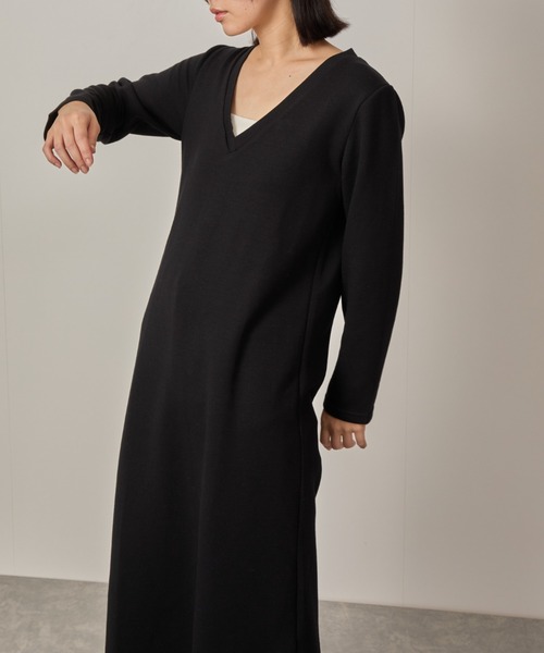 NERGY（ナージー）の「Vネックダンボールワンピース（ワンピース・レディース・ブラック/ベージュ・FREE）」の21枚目の写真