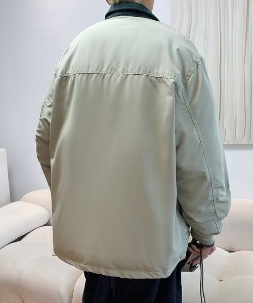 B.R.U(ブル)の「衿コーデュロイ切り替え中綿ジャケット(ブルゾン・メンズ・ネイビー/グレー・FREE)」の14枚目の写真