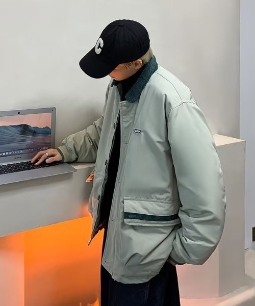 B.R.U(ブル)の「衿コーデュロイ切り替え中綿ジャケット(ブルゾン・メンズ・ネイビー/グレー・FREE)」の21枚目の写真