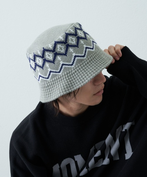 COLONY 2139(コロニートゥーワンスリーナイン)の「アクリルジャガードニットハット(ハット・メンズ・グレー/ブラック・FREE)」の6枚目の写真