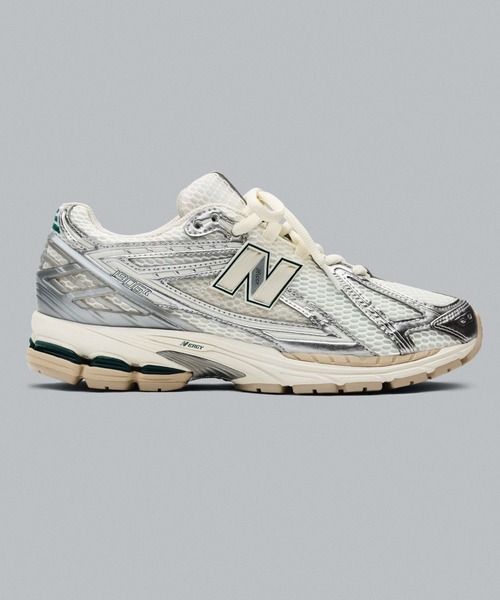 NEW BALANCE(ニューバランス)の「1906R(スニーカー・メンズ・シルバー系その他2/シルバー×ブルー/シルバー系その他・26.0cm/25.5cm/25.0cm/24.5cm/24.0cm/23.5cm/23.0cm/22.5cm/30.0cm/29.0cm/28.5cm/28.0cm/27.5cm/27.0cm/26.5cm/22.0cm)」の4枚目の写真