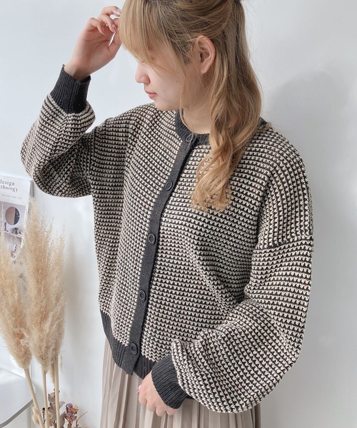 AS KNOW AS plus（アズノゥアズプラス）の「☆前後着用可能 2WAY配色ネップカーディガン（カーディガン/ボレロ・レディース・ブルー/チャコールグレー/オレンジ/グリーン・FREE）」の6枚目の写真