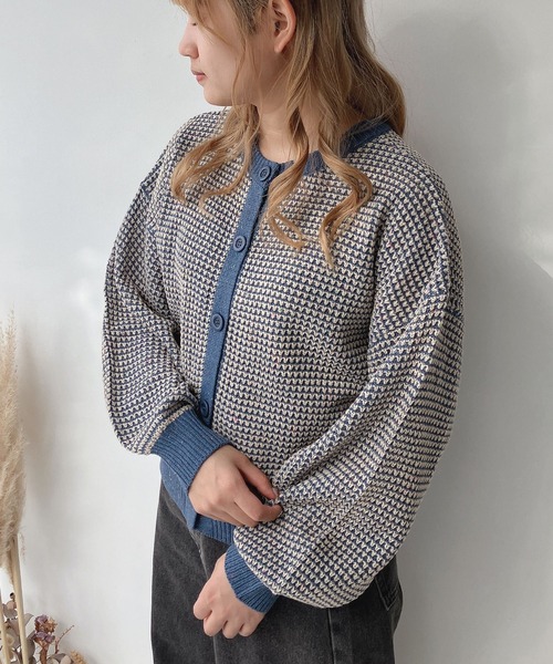 AS KNOW AS plus（アズノゥアズプラス）の「☆前後着用可能 2WAY配色ネップカーディガン（カーディガン/ボレロ・レディース・ブルー/チャコールグレー/オレンジ/グリーン・FREE）」の22枚目の写真