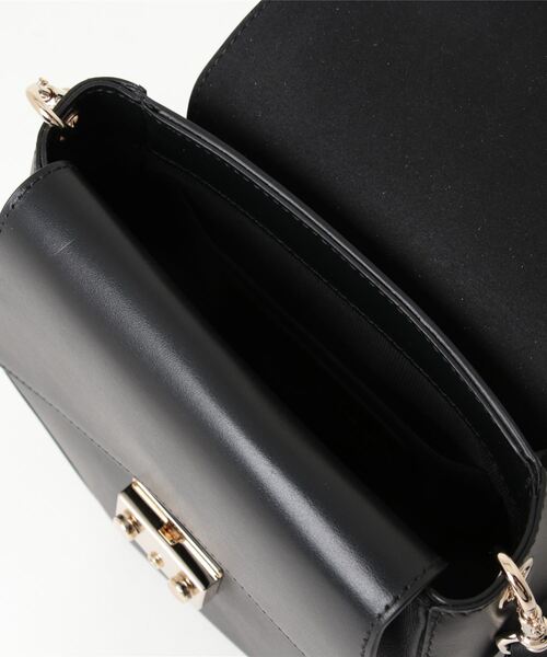 フェラガモ☆PRISMA MINI プリズマレザーショルダーバッグ FURLA（フルラ）の「METROPOLIS PRISMA MINI CROSSBODY
