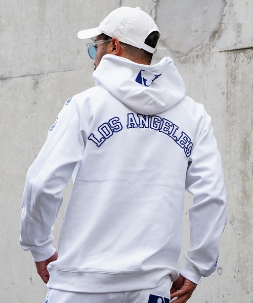 adamsJUGGLER（アダムスジャグラー）の「MLB×WR/23フーディーLA