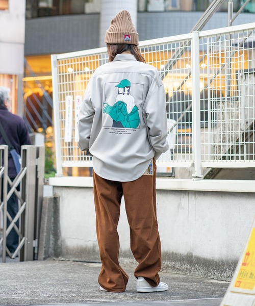 UNIIT（ユニット）の「【UNIIT/ユニット】 ガールズバックプリント ビッグシルエットシャツ（シャツ/ブラウス・メンズ・グレー系その他2/ブルー系その他/ホワイト系その他2/ブラック系その他/グレー系その他/ブルー系その他2・MEDIUM/LARGE）」の19枚目の写真