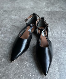 アンクルストラップパンプス