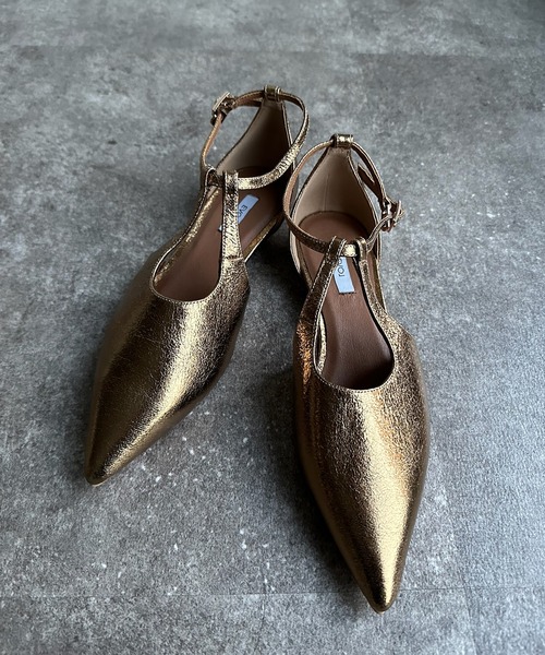 DouDou（ドゥドゥ）の「アンクルストラップパンプス（パンプス・レディース・ブラック/ゴールド/ホワイト・23.5/24.5/24cm）」の7枚目の写真