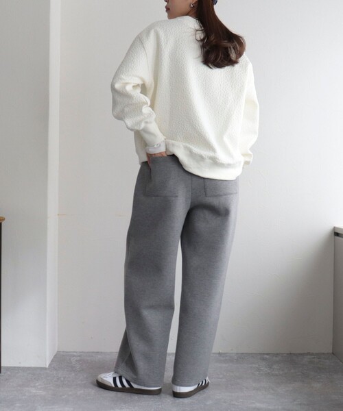 fredy emue（フレディエミュ）の「レオパードジャガードカットプルオーバー（Tシャツ/カットソー・レディース・オフホワイト/ブラック/ライトグレー・38）」の7枚目の写真