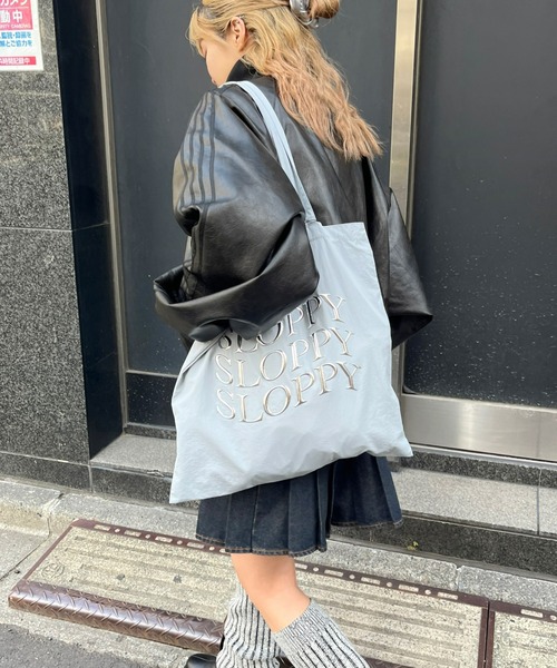 WHO'S WHO gallery(フーズフーギャラリー)の「【SLOPPY/スロッピー】メタルプリントトート(トートバッグ・レディース・チャコールグレー/ライトグレー/サックスブルー/ブラック/アイボリー・FREE)」の16枚目の写真