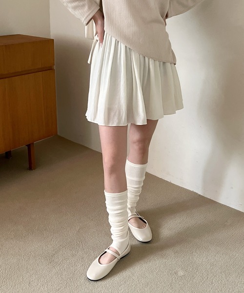 by muni:r(バイ ムニール)の「リンクルリボンミニスカート(スカート・レディース・アイボリー/ブラック・FREE)」の19枚目の写真