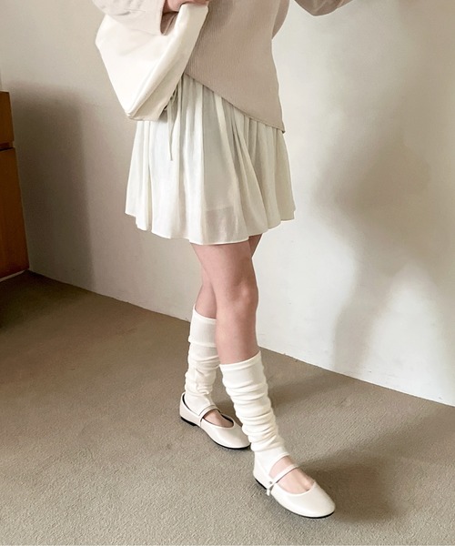 by muni:r(バイ ムニール)の「リンクルリボンミニスカート(スカート・レディース・アイボリー/ブラック・FREE)」の20枚目の写真