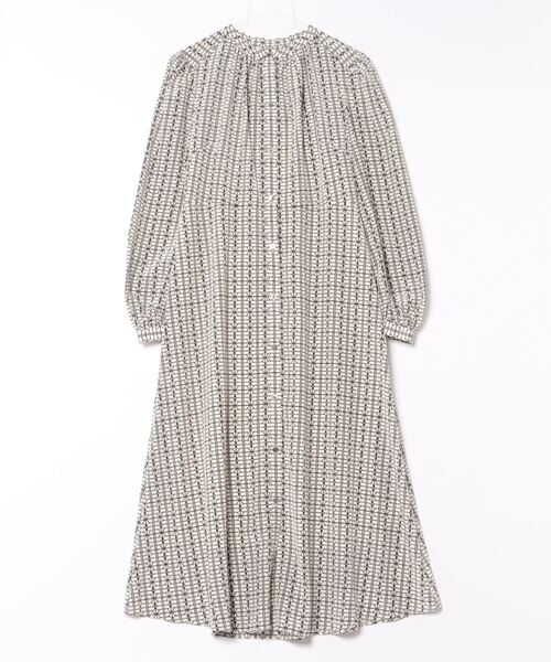 ROPE'（ロペ）の「モノグラムプリントワンピース（ワンピース・レディース・ホワイト系その他5/ピンク系その他2・FREE）」の4枚目の写真